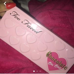 Too faced Chocolate Bar pallet